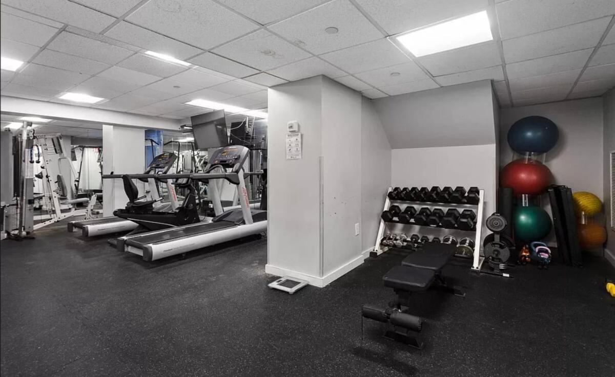 73-806 New 1br 1bth Uws Doorman Gym