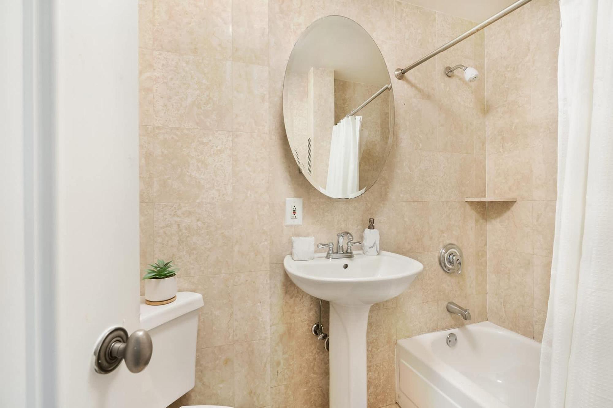 Apartment 73-806 New 1br 1bth Uws Doorman Gym *
